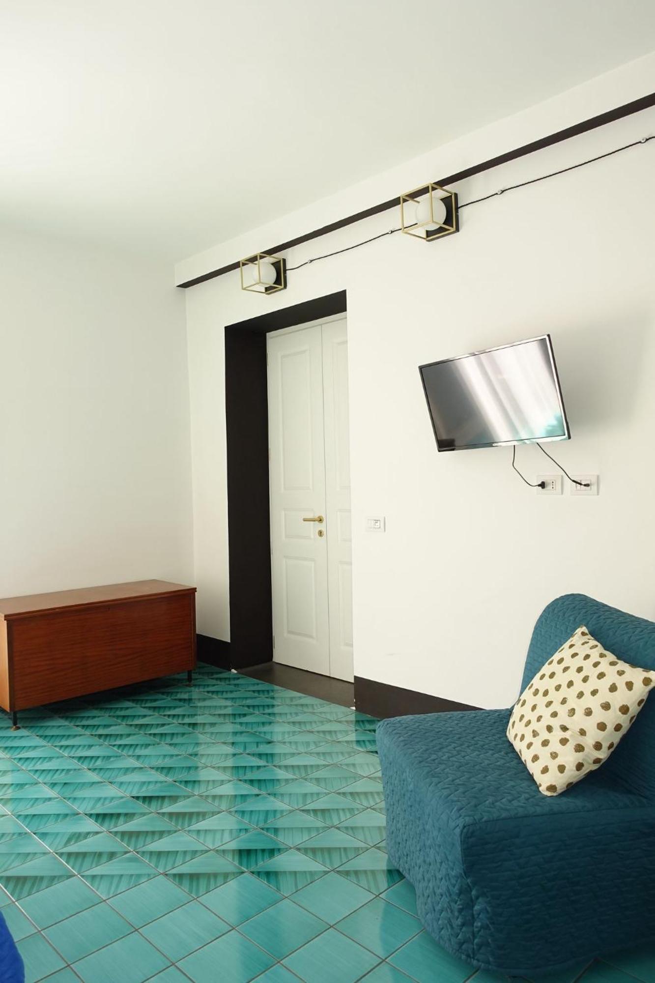 ساليرنو Ninina Boutique Suites المظهر الخارجي الصورة