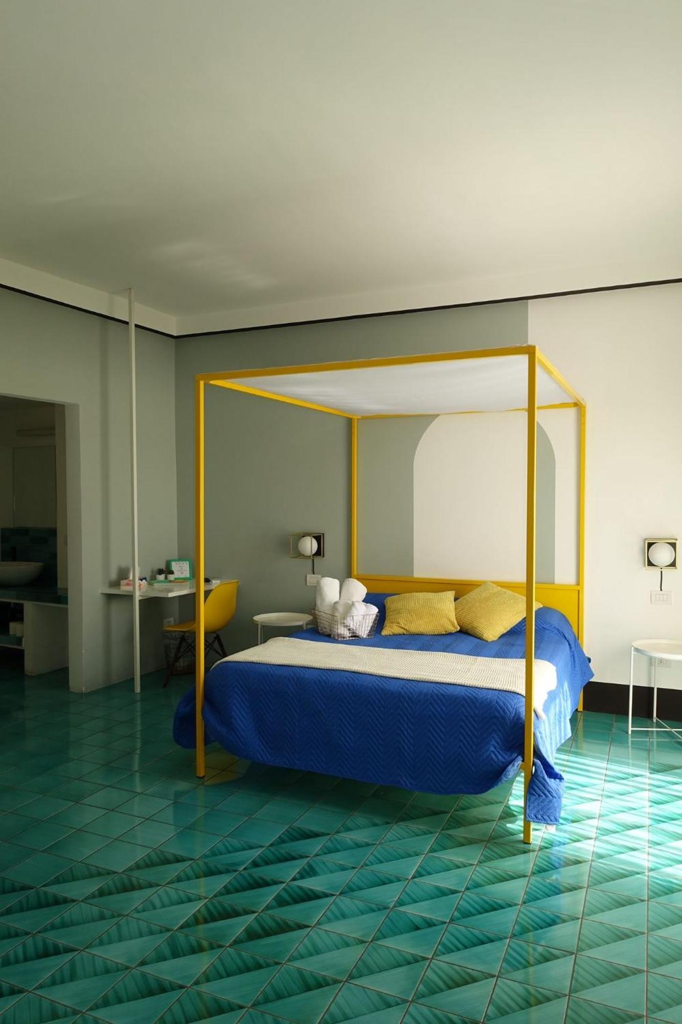 ساليرنو Ninina Boutique Suites المظهر الخارجي الصورة