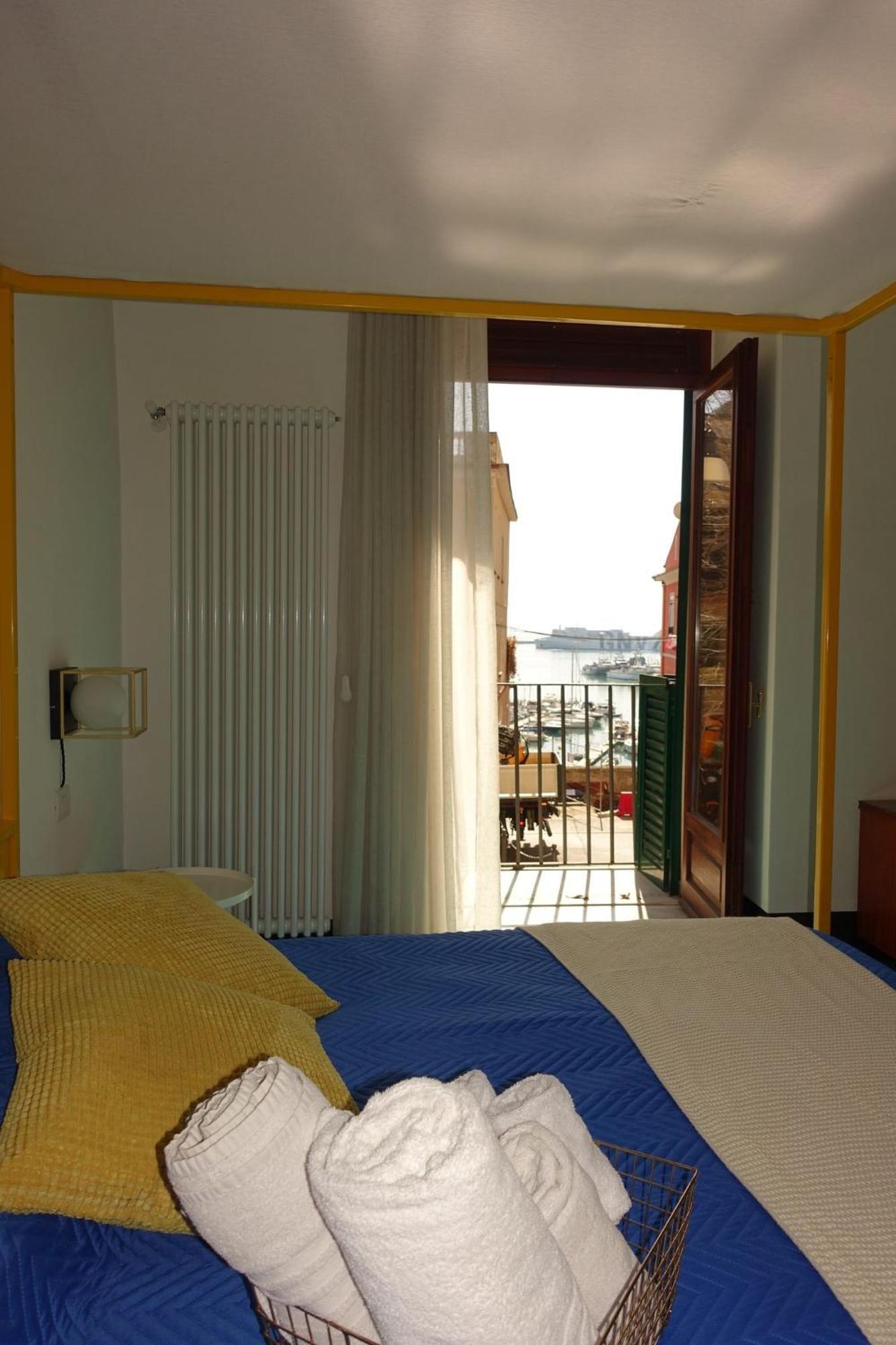 ساليرنو Ninina Boutique Suites المظهر الخارجي الصورة