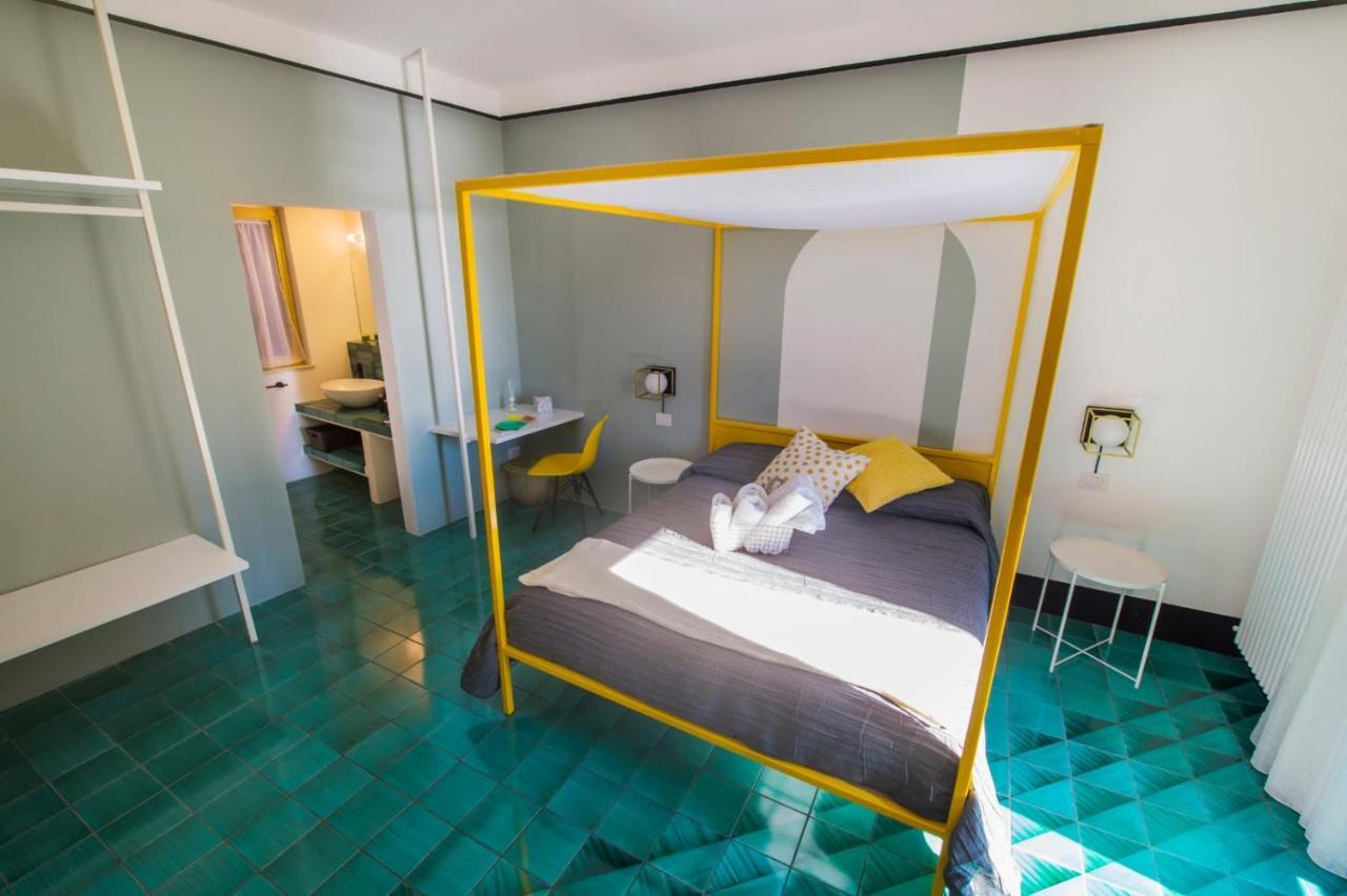 ساليرنو Ninina Boutique Suites المظهر الخارجي الصورة